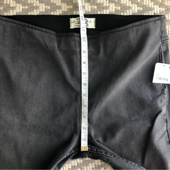 We the free penny pull on flare jeans size 33 - Picture 6 of 15